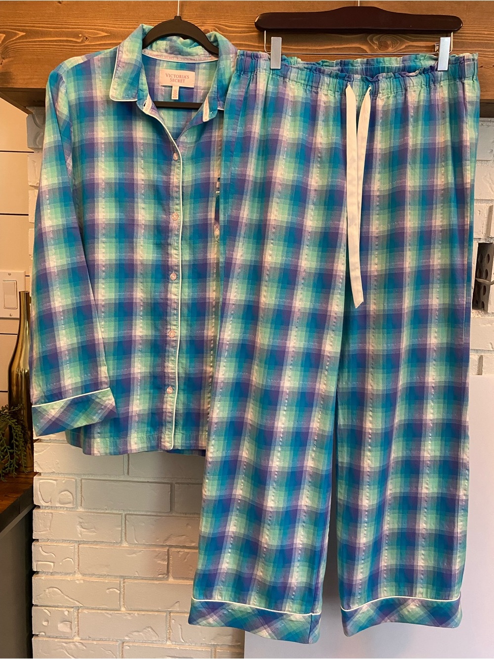 Victoria’s Secret Plaid Cotton Pajama Set Blue Green Button Front Medium 2013